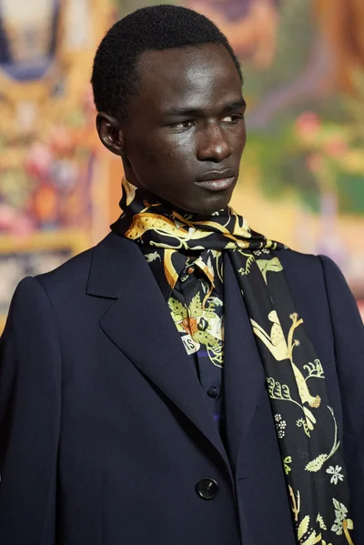 Look 68